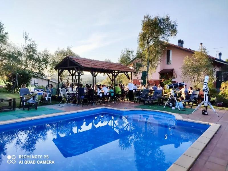 מלון בורגטו די וארה La Casa Rosa מראה חיצוני תמונה